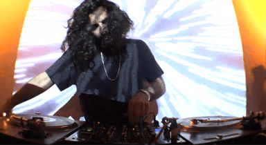 Photo of set Kutmah.