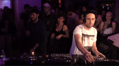 Photo of set Jonas Kopp.