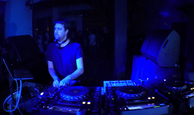 Photo of set Svreca.