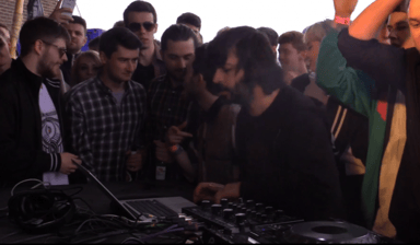 Photo of set John Daly.