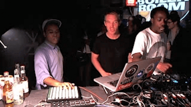 Photo of set Lunice.