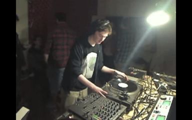 Photo of set Ben UFO.