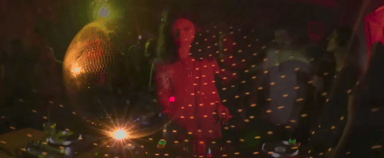 Photo of set Liza Rivs.