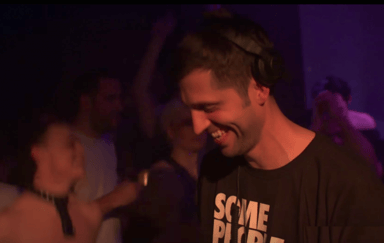 Photo of set Dan Beaumont.