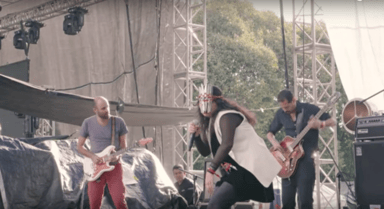 Photo of set Ava Rocha.