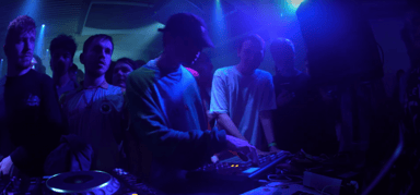 Photo of set Iglooghost.