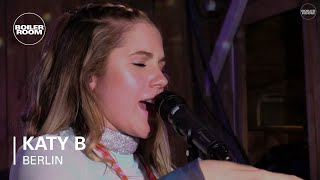 Photo of set Katy B.