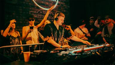 Photo of set Aiden Francis.