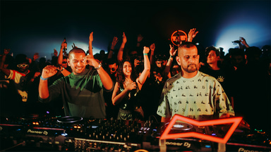 Photo of set Audio Units.