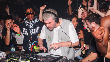 Photo of set Fred again...