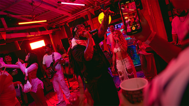 Photo of set Kevin Flórez.