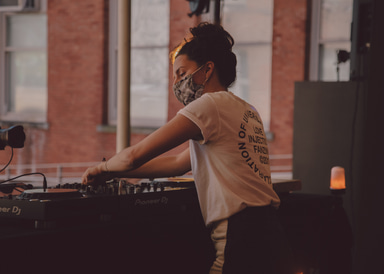 Photo of set Barbie Bertisch.