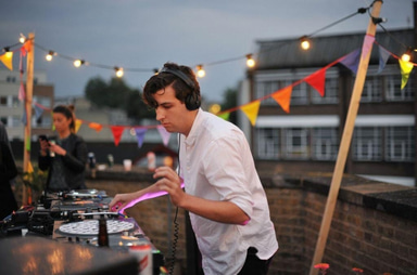 Photo of set Jamie xx.