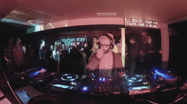 Photo of set Harri & Domenic.