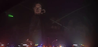 Photo of set Shawn O'Sullivan.