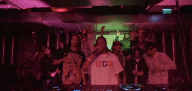 Photo of set Guapo Lou.