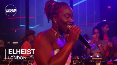 Photo of set Elheist.