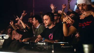 Photo of set DJ Swisherman.