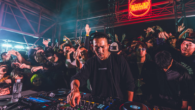 Photo of set Goth-Trad.