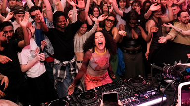 Photo of set Jayda G.