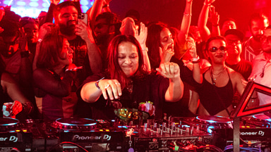 Photo of set Lush Lata.