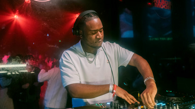 Photo of set p-rallel.