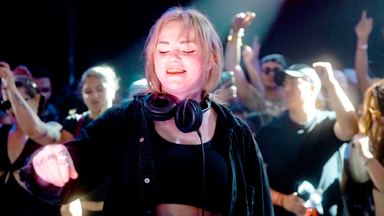 Photo of set Uffie.