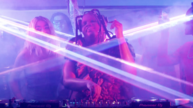 Photo of set XD Eric.