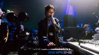 Photo of set yunè pinku.