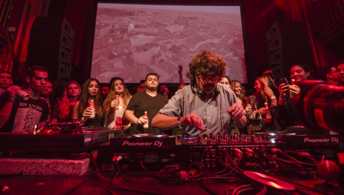 Flyer for event Diego Armando.