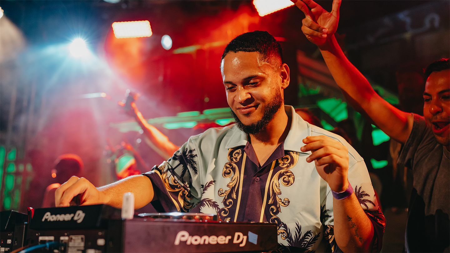 Flyer for event DJ Wayn.