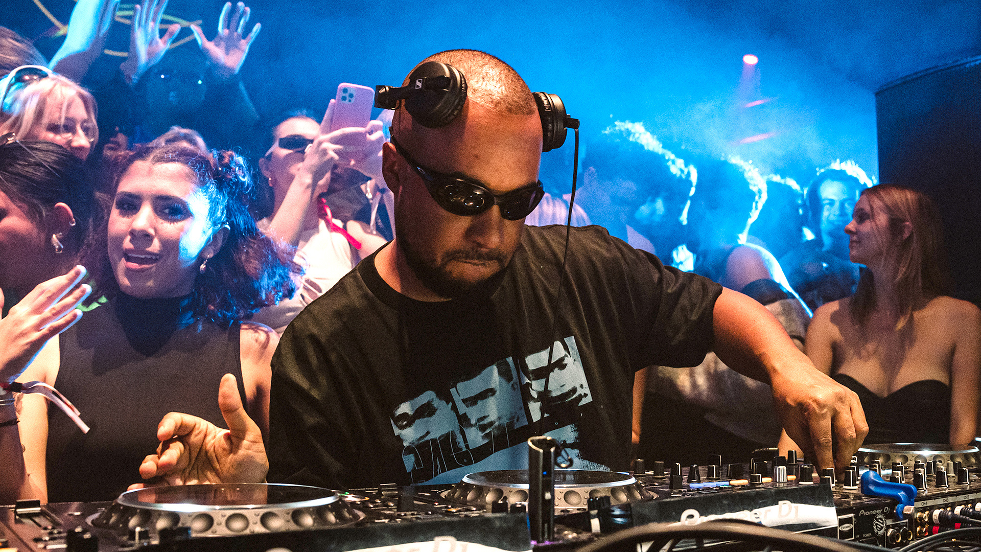 Flyer for event Nico Adomako.