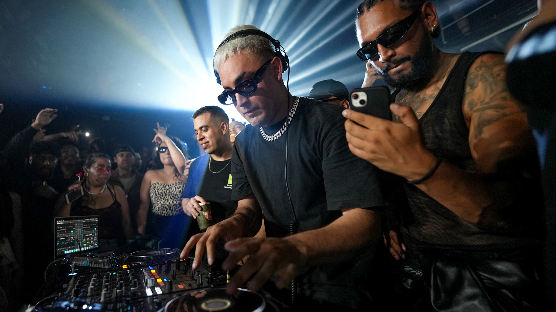 Flyer for event Pablito Mix.